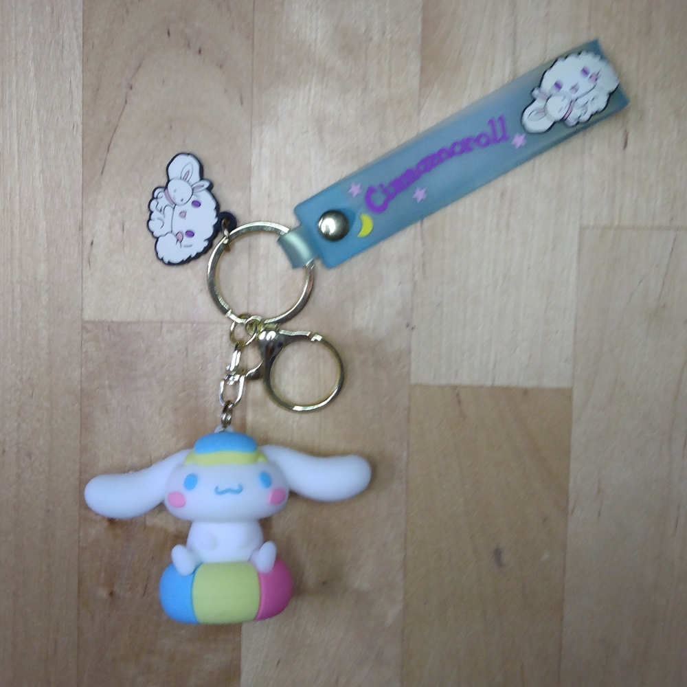 Cinnamoroll On Beach Float 3D Keychain